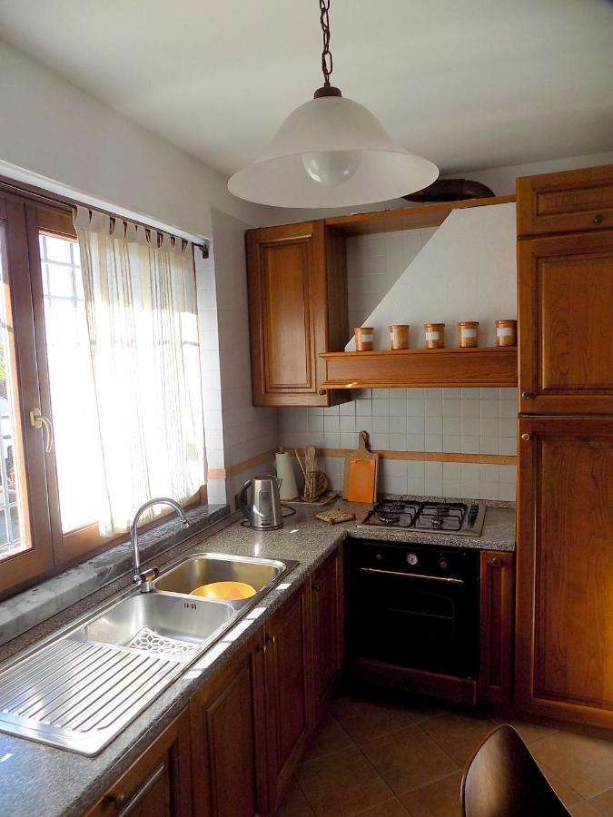 Aparthotel Casa Nuccia Gentili David à Marina di Massa Extérieur photo